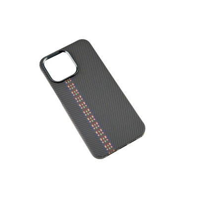 Magnetyczne etui z włókna aramidowego na iPhone 16 Pro z możliwością personalizacji koloru i luksusowym designem