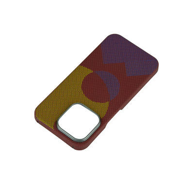 Luksusowe, spersonalizowane etui na telefon z włókna węglowego aramidowego z wzorem dla iPhone 16 Pro Max, o grubości 0,8 mm i wadze 16 g