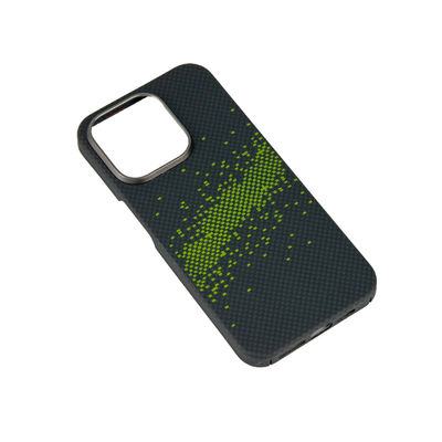 2024 Nowy luksusowy zamówiony 0,8 mm grubość 16g Waga Aramid Fiber Phone Case dla iPhone'a 16 Pro Max